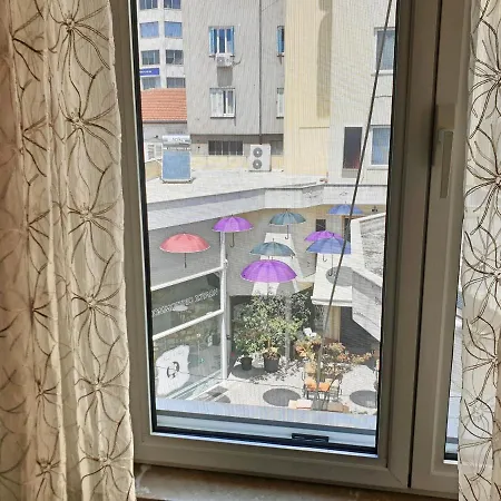 Central Oasis Apartment *